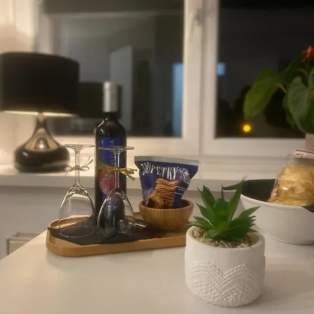 Apartman 2+Kk, 50 M2 V Klidne Lokalite. 10 Min Od Centra Prahy. Прага Экстерьер фото